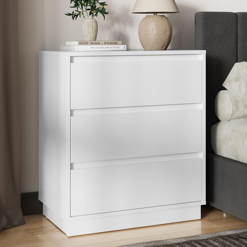 White 3 Drawer Nightstand I97080
