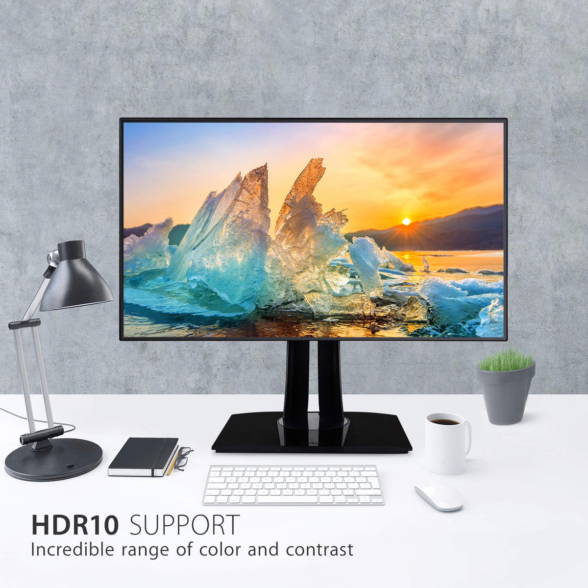 32-Inch IPS 4K Monitor with HDR10 D347927